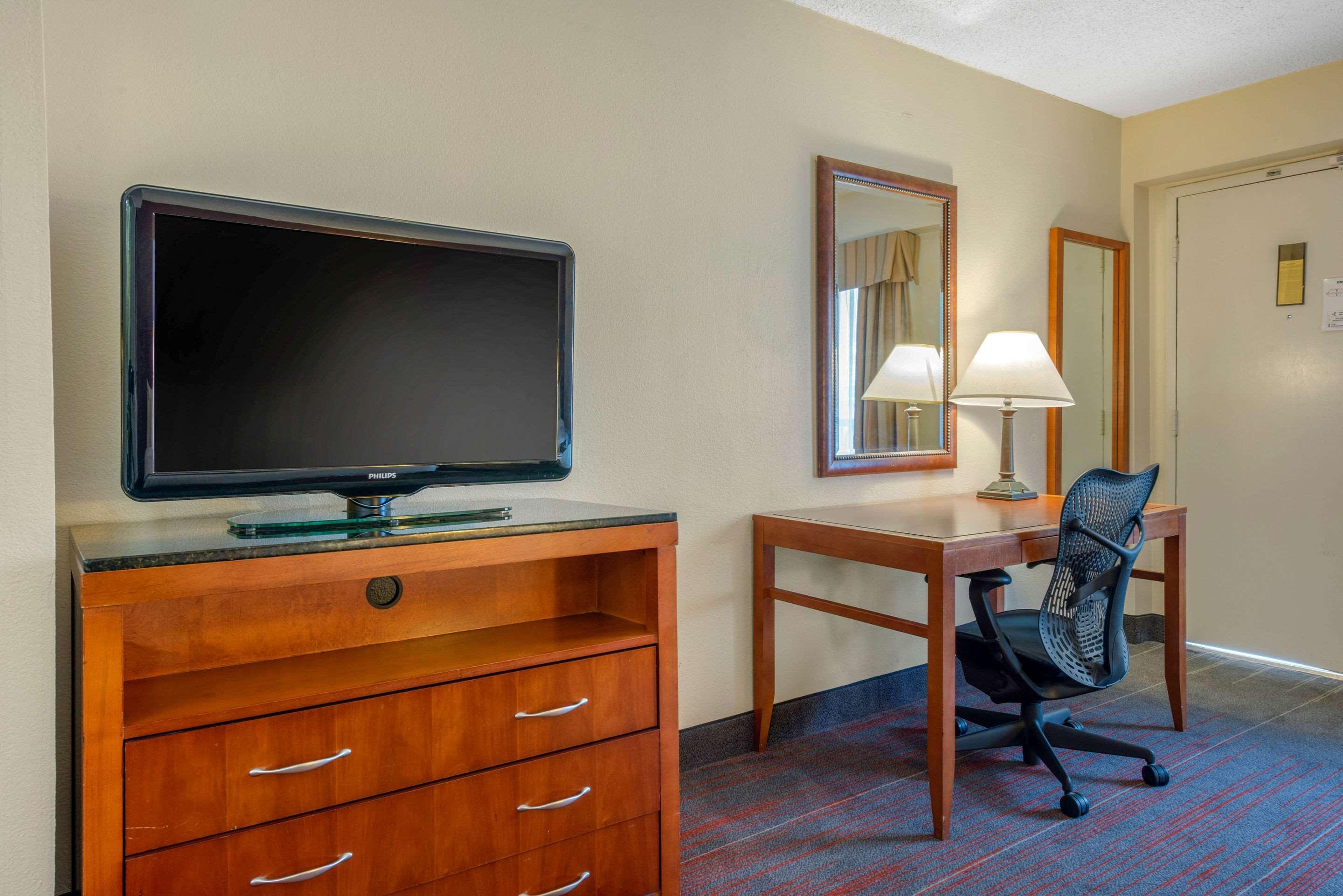 Quality Inn Savannah Historic District Zewnętrze zdjęcie