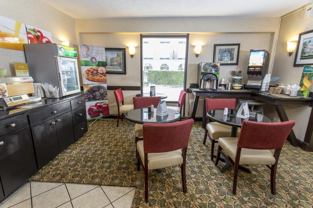 Quality Inn Savannah Historic District Zewnętrze zdjęcie