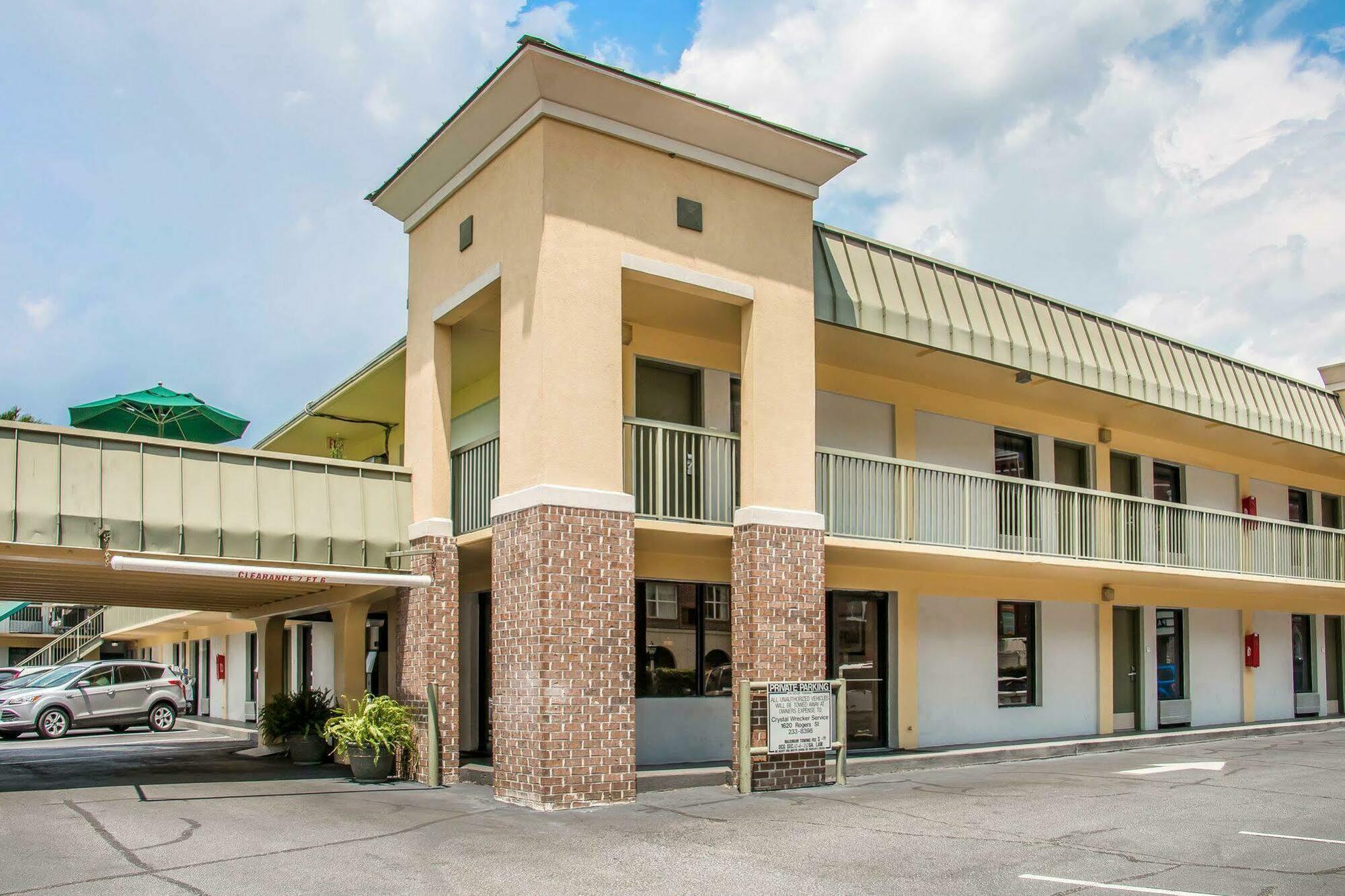 Quality Inn Savannah Historic District Zewnętrze zdjęcie